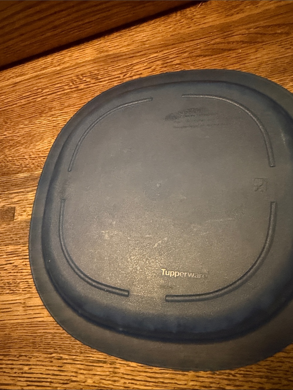 Tupperware Navy Blue Square-Rounded microwave plate vintage single .